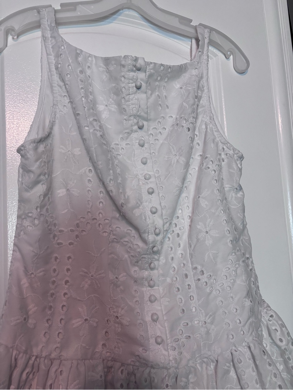 Classic White Eyelet Sleeveless Dress Size XS/S - Picture 3 of 12